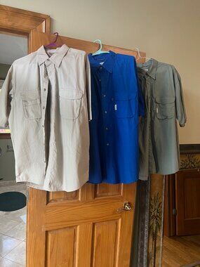 Lot of 3 Cabela's Men's L Short Sleeve Vented Fishing Shirts Blue Olive Khaki